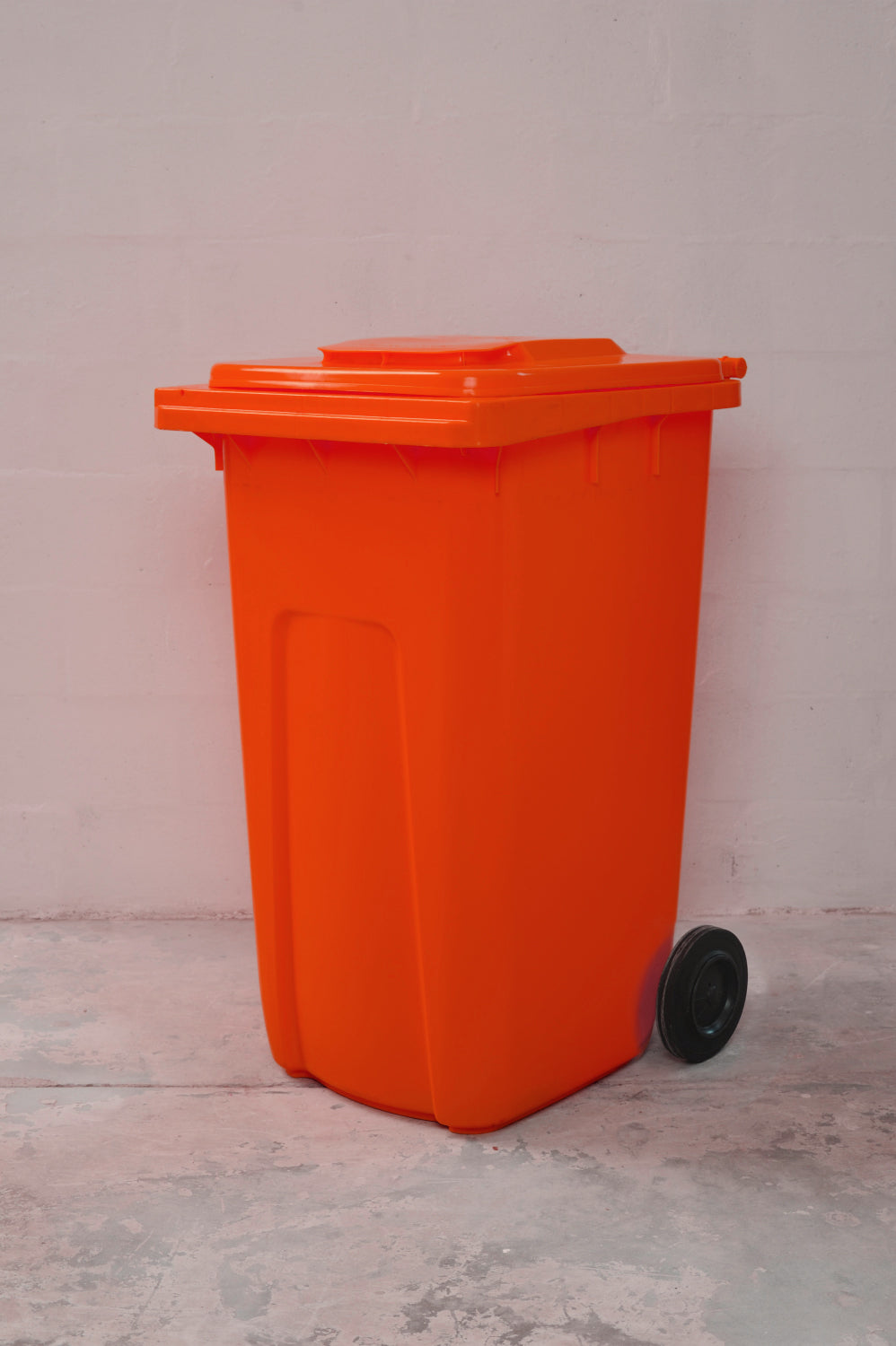 Wheelie bins