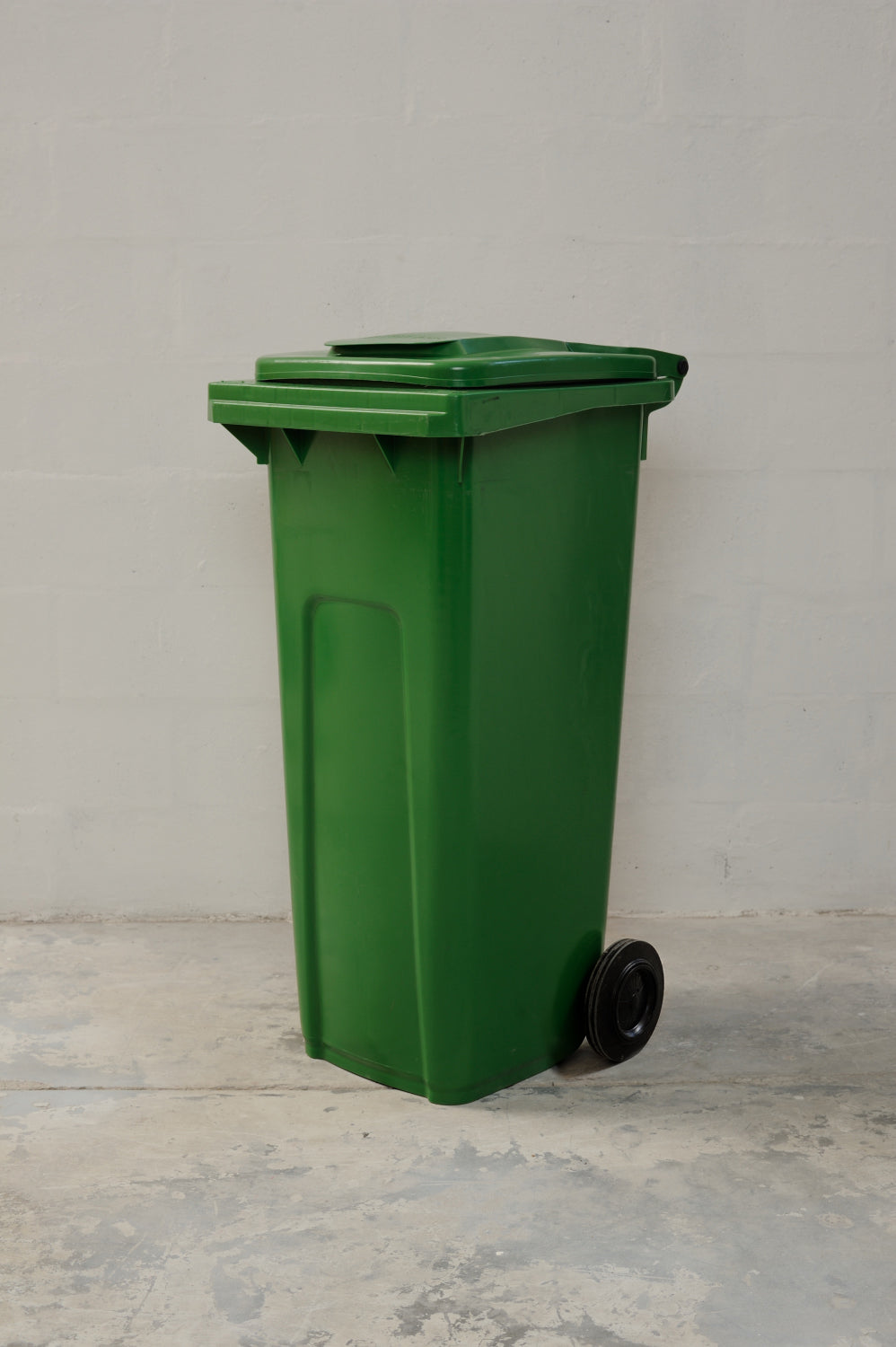 Wheelie bins